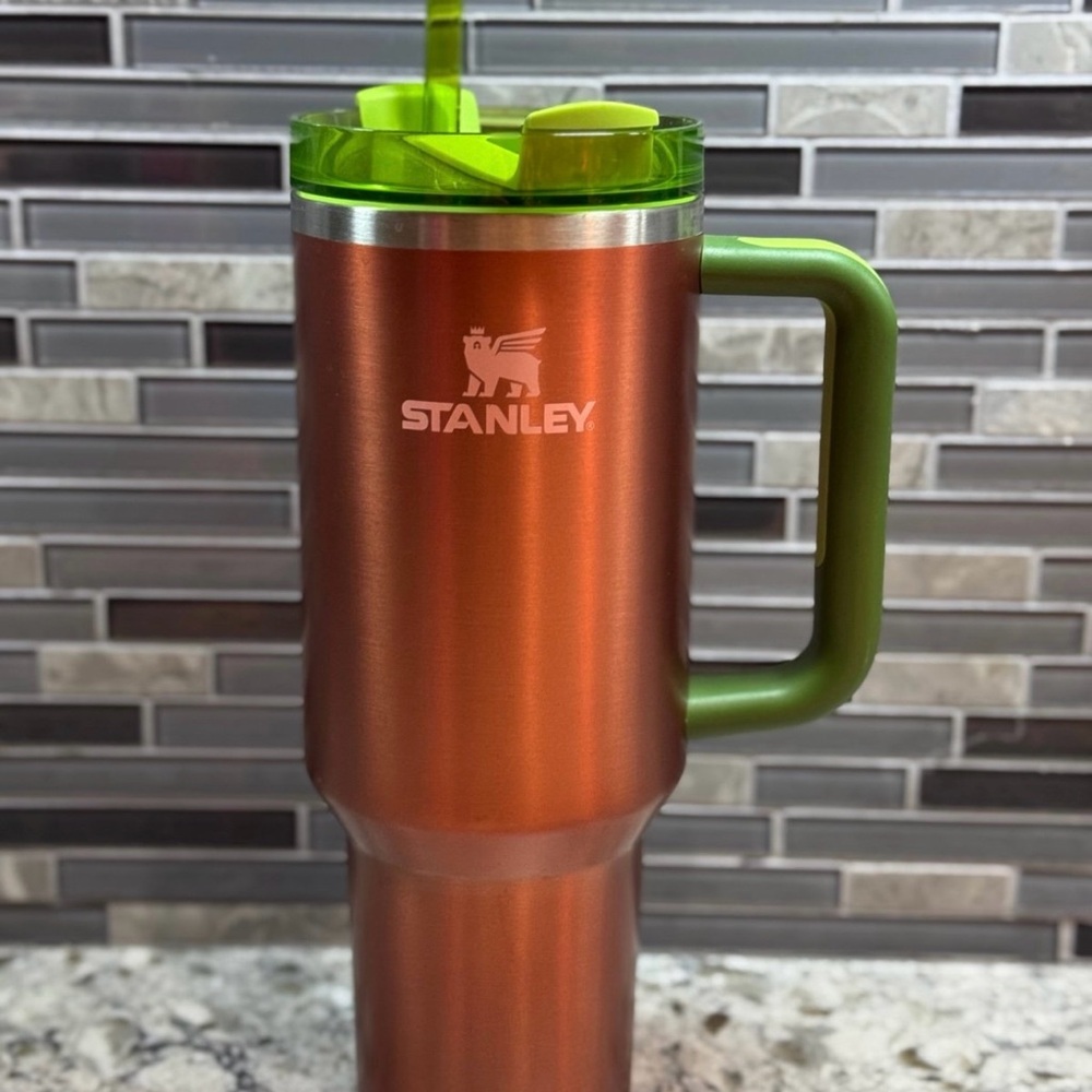 Lainey Wilson watermelon moonshine Stanley